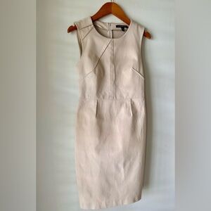Like new Banana Republic sleeveless sheath dress back zip neutral fitted